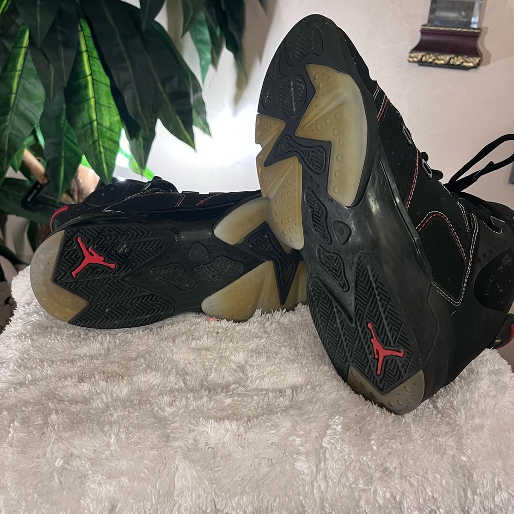 Air Jordan - Picture 8 of 8
